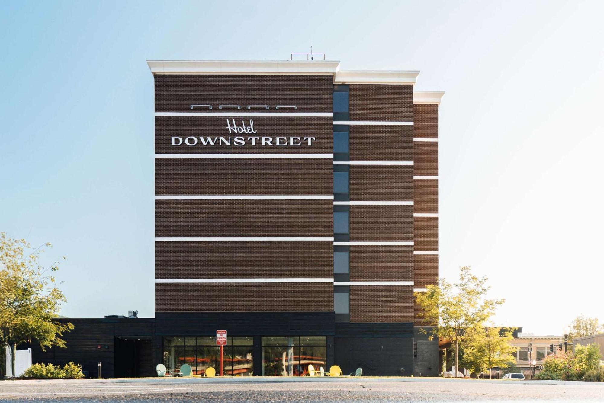 Hotel Downstreet, Ascend Hotel Collection North Adams Εξωτερικό φωτογραφία